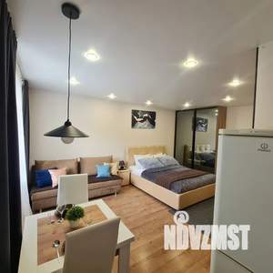 Студия квартира, посуточно, 35м2, 4/5 этаж