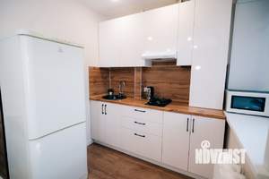 Студия квартира, посуточно, 35м2, 3/5 этаж