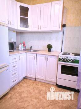 1-к квартира, посуточно, 40м2, 9/9 этаж