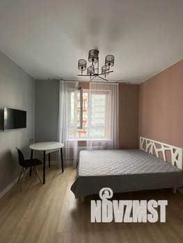 Студия квартира, посуточно, 25м2, 18/24 этаж