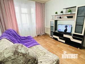 1-к квартира, посуточно, 42м2, 4/9 этаж