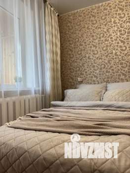 1-к квартира, посуточно, 40м2, 3/5 этаж