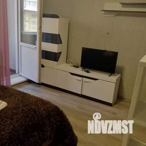 1-к квартира, посуточно, 50м2, 1/9 этаж