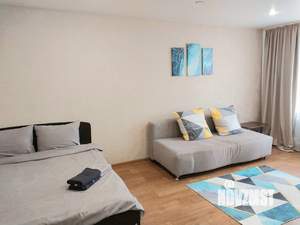 1-к квартира, посуточно, 40м2, 1/9 этаж