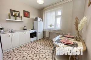 1-к квартира, посуточно, 35м2, 2/10 этаж