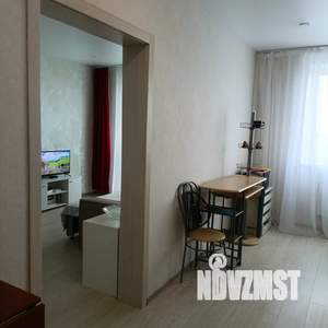 1-к квартира, посуточно, 33м2, 15/18 этаж