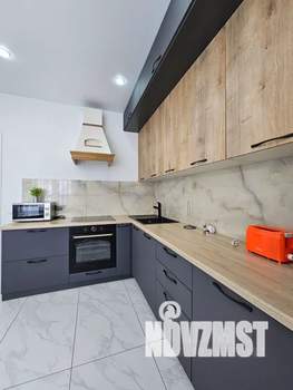 2-к квартира, посуточно, 45м2, 20/24 этаж