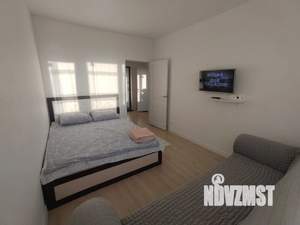 1-к квартира, посуточно, 38м2, 1/1 этаж