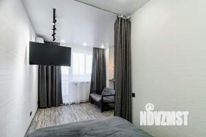 1-к квартира, посуточно, 38м2, 1/1 этаж