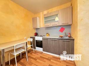 1-к квартира, посуточно, 37м2, 15/16 этаж