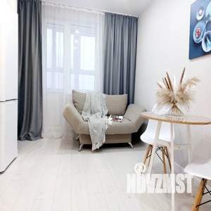 1-к квартира, посуточно, 42м2, 6/18 этаж