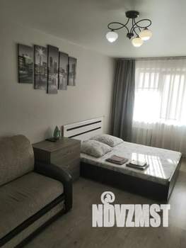 1-к квартира, посуточно, 40м2, 8/9 этаж