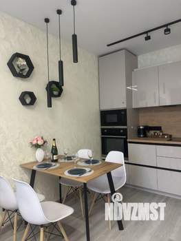 1-к квартира, посуточно, 40м2, 1/9 этаж