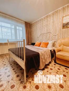 2-к квартира, посуточно, 65м2, 1/10 этаж