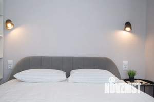 Студия квартира, посуточно, 40м2, 1/19 этаж