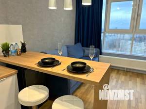 Студия квартира, посуточно, 27м2, 20/24 этаж