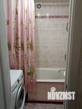 1-к квартира, посуточно, 33м2, 4/9 этаж