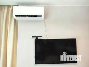 Студия квартира, посуточно, 28м2, 16/24 этаж