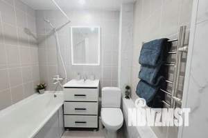 1-к квартира, посуточно, 43м2, 8/10 этаж