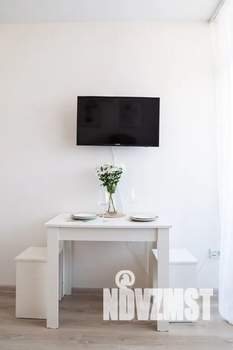 Студия квартира, посуточно, 20м2, 11/24 этаж