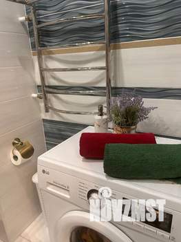 Студия квартира, посуточно, 32м2, 15/25 этаж