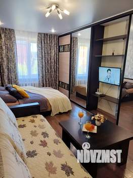 1-к квартира, посуточно, 35м2, 1/9 этаж