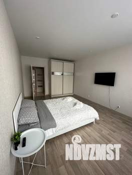 1-к квартира, посуточно, 39м2, 4/10 этаж