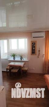 Студия квартира, посуточно, 34м2, 3/9 этаж