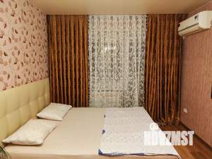 1-к квартира, посуточно, 40м2, 5/6 этаж