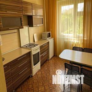 1-к квартира, посуточно, 56м2, 1/1 этаж