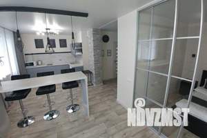 1-к квартира, посуточно, 57м2, 18/21 этаж