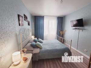 1-к квартира, посуточно, 43м2, 1/1 этаж