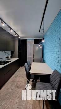 1-к квартира, посуточно, 37м2, 1/3 этаж