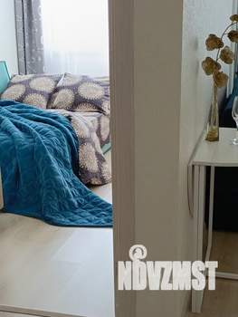 1-к квартира, посуточно, 38м2, 8/24 этаж