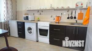 1-к квартира, посуточно, 42м2, 3/9 этаж
