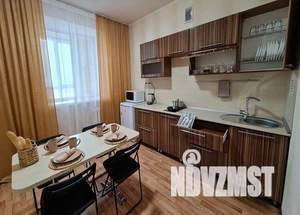 2-к квартира, посуточно, 63м2, 1/1 этаж