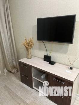 1-к квартира, посуточно, 38м2, 4/9 этаж