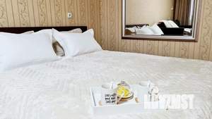 1-к квартира, посуточно, 46м2, 1/1 этаж