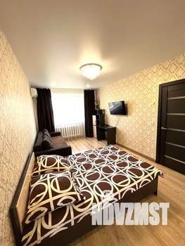 1-к квартира, посуточно, 35м2, 3/9 этаж