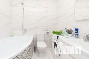 1-к квартира, посуточно, 40м2, 23/24 этаж