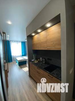 Студия квартира, посуточно, 24м2, 10/22 этаж