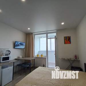 Студия квартира, посуточно, 26м2, 18/24 этаж