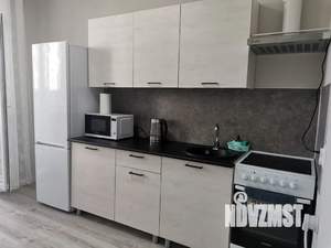 1-к квартира, посуточно, 40м2, 13/24 этаж