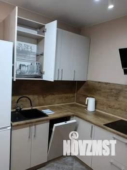 1-к квартира, посуточно, 50м2, 8/24 этаж