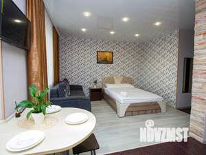 Студия квартира, посуточно, 40м2, 13/18 этаж