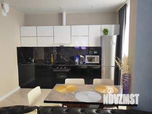 Студия квартира, посуточно, 39м2, 20/24 этаж