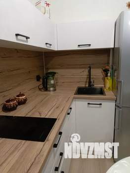 Студия квартира, посуточно, 38м2, 8/24 этаж