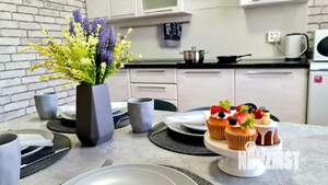 3-к квартира, посуточно, 93м2, 1/1 этаж