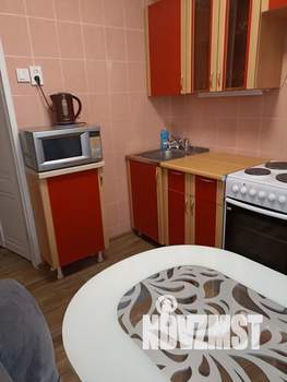 1-к квартира, посуточно, 33м2, 4/9 этаж