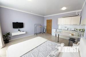 Студия квартира, посуточно, 30м2, 22/24 этаж